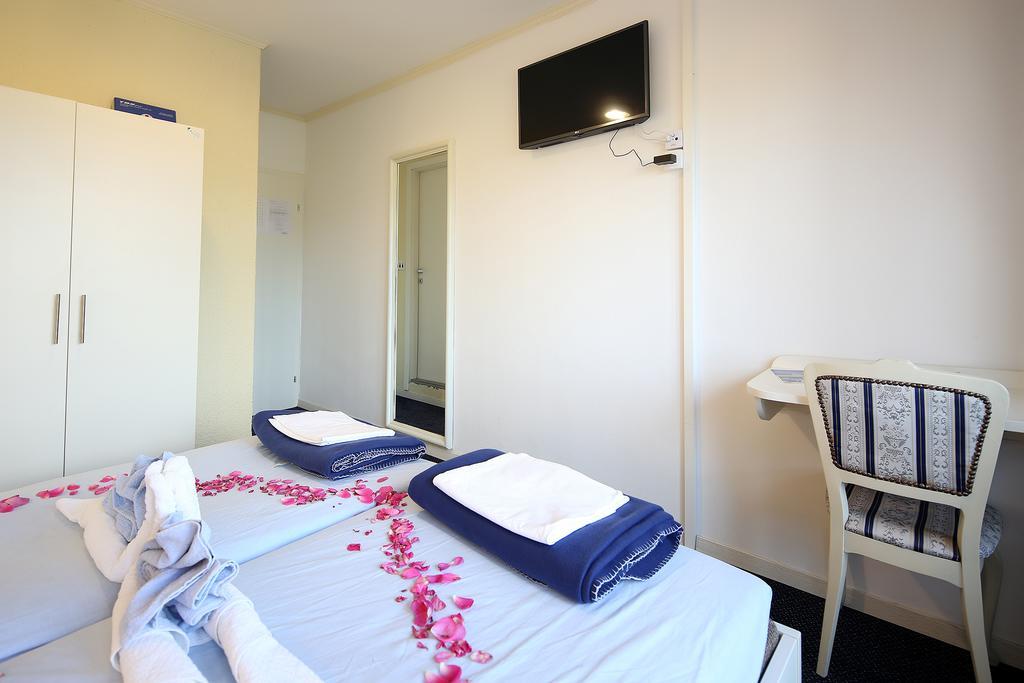 Guest House Zeba & Riviera Šilo Eksteriør bilde