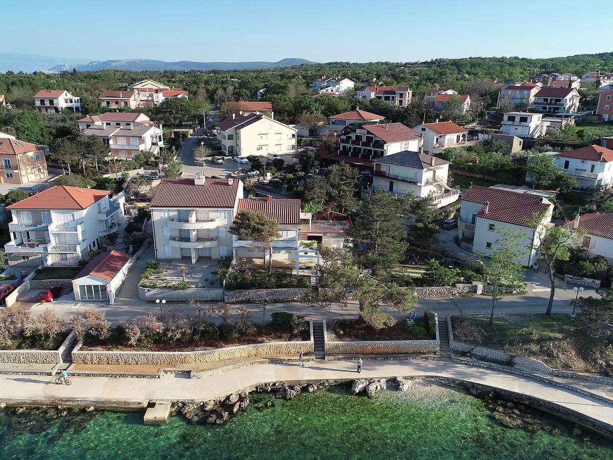 Guest House Zeba & Riviera Šilo Eksteriør bilde